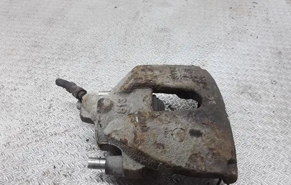 Mazda 3 I Front brake caliper