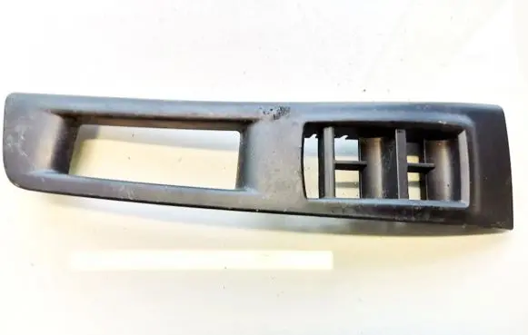 Opel Meriva B Front door window switch trim 466229783
