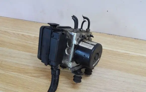 Audi Q7 4L ABS Pump 4L0614517D 10092603093 10061335201