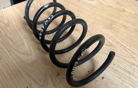 Dacia Sandero Front coil spring