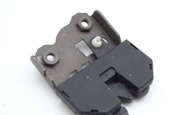 BMW 3 E46 Seat back rest lock catch 82090369