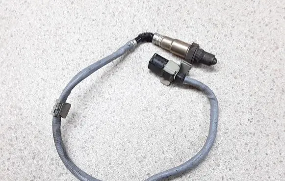 Mercedes-Benz E W212 Lambda probe sensor A0075421618