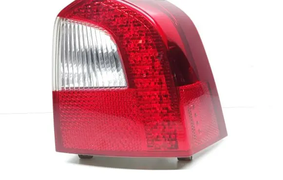 Volvo V70 Rear/tail lights 30698984