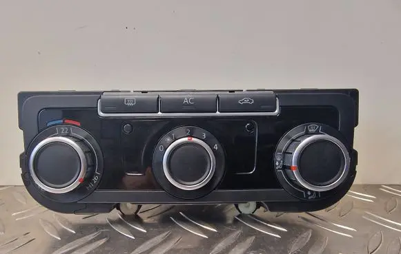 Volkswagen Golf VI Climate control unit 3C8907336AB