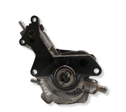 Volkswagen PASSAT B5.5 Vacuum pump 038145209E 040910E 038145215