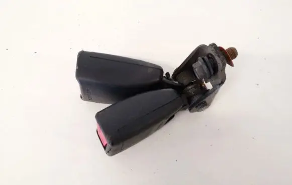 KIA Ceed Middle seatbelt buckle (rear) 09110713