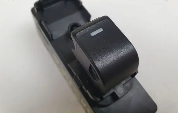 Mazda 6 Electric window control switch GLF165380A