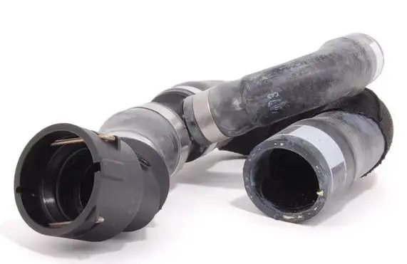 Audi A4 S4 B7 8E 8H Engine coolant pipe/hose 8E0121055AD