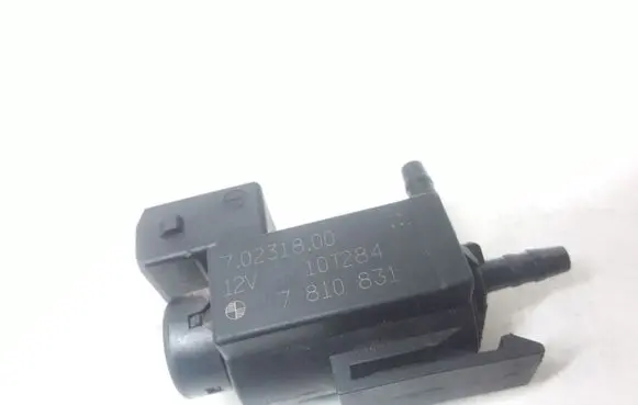 BMW 5 F10 F11 Vacuum valve 7810831