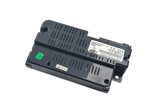 Maserati Ghibli Bluetooth control unit module 68209685AB