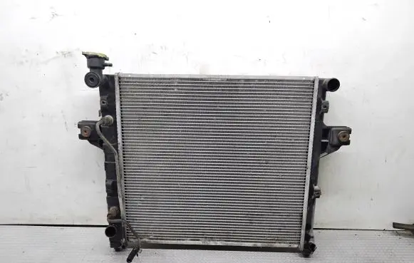 Jeep Grand Cherokee (WJ) Coolant radiator