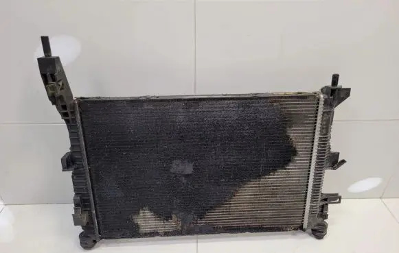 Coolant radiator