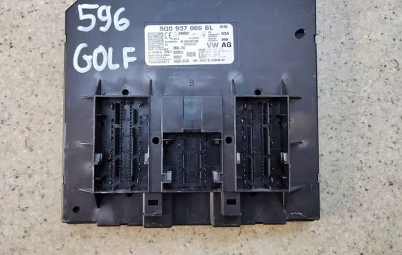 Volkswagen Golf VII Comfort/convenience module 5Q0937086BL37 5Q0937086BL