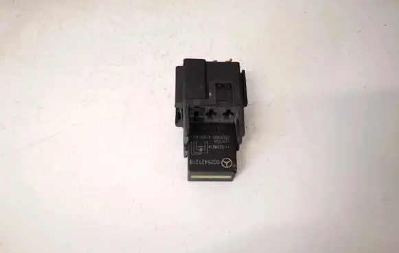 Mercedes-Benz E W211 Other relay 0025421219