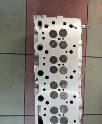 Opel Astra H Engine head 0000