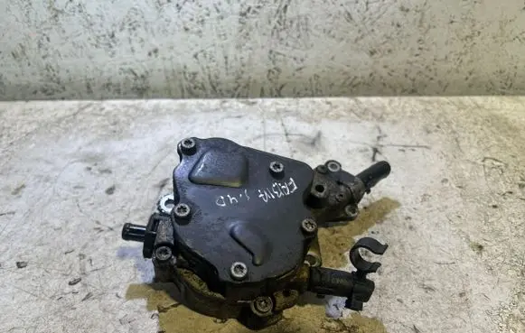 Skoda Fabia Mk2 (5J) Fuel injection high pressure pump 038145209N 070720D