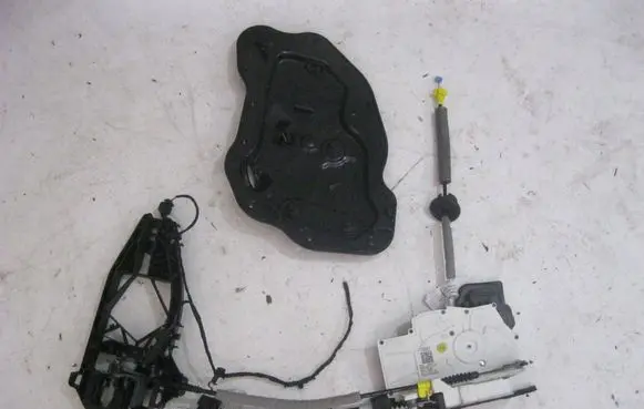 Audi A8 S8 D5 Rear door lock 4N0839015D