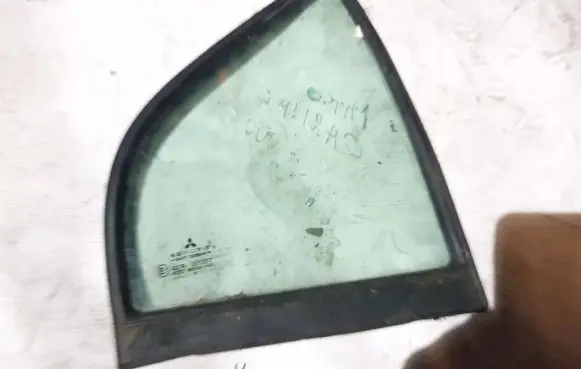 Mitsubishi Carisma Rear vent window glass 