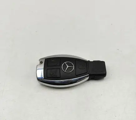 Mercedes-Benz C W205 Ignition key/card A2229054100