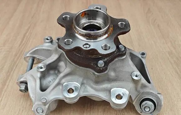 BMW 4 G22 G23 G24 G26 Rear wheel hub spindle/knuckle 6892521 6890070