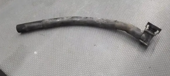 BMW 5 E60 E61 Breather hose/pipe 1437641