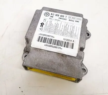 Skoda Octavia Mk2 (1Z) Airbag control unit/module 1K0909605T 0038PD2W57X 05H020S2300