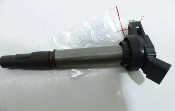 High voltage ignition coil