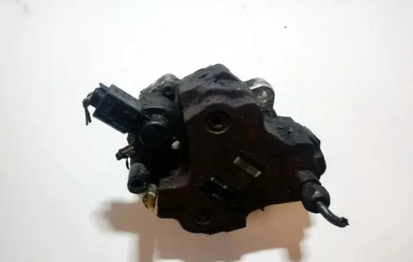 Chrysler 300 - 300C Fuel injection high pressure pump 0445010095 a6420700201