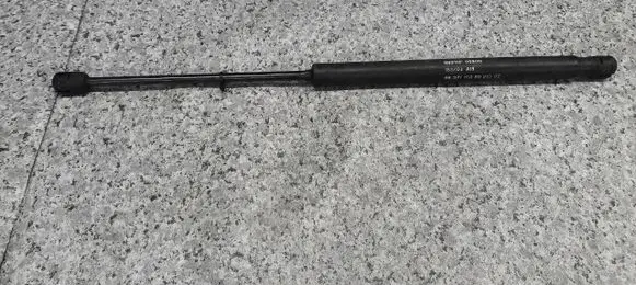 Peugeot 206+ Tailgate strut 