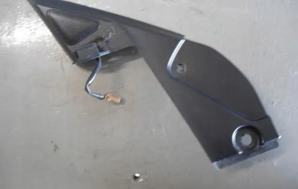 (B) pillar trim (bottom)