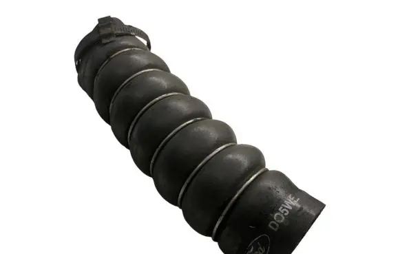 Ford Kuga II Intercooler hose/pipe AV616C646GD