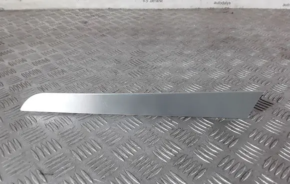 Audi A4 S4 B8 8K Front door trim bar 8K0867410