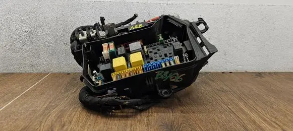 Mercedes-Benz GLA W156 X156 Fuse box set A2465403803