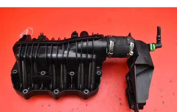 Ford Ecosport Intake manifold 1047092S01