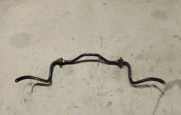 Toyota Avensis T250 Front anti-roll bar/sway bar 