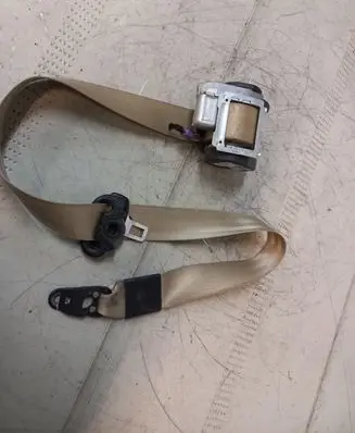 Audi A4 S4 B7 8E 8H Front seatbelt 560788501
