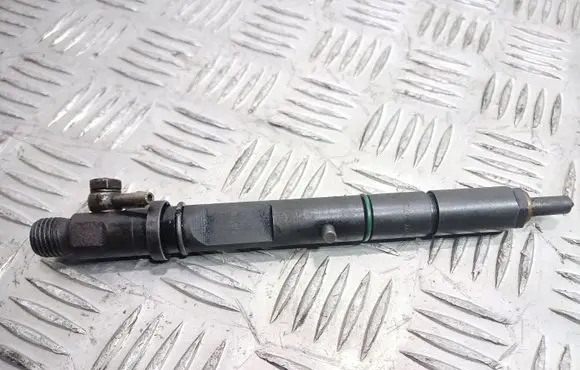 Audi A6 S6 C5 4B Fuel injector 059130201E 0432133836