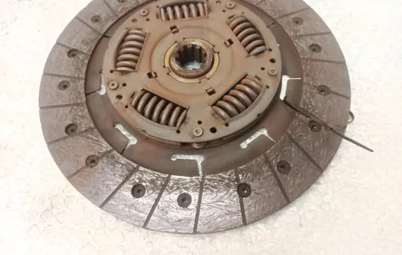 Clutch pressure plate
