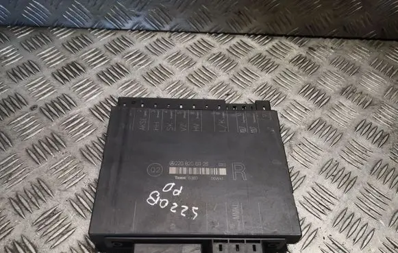 Mercedes-Benz S W220 Seat control module A2208206926 2208206926