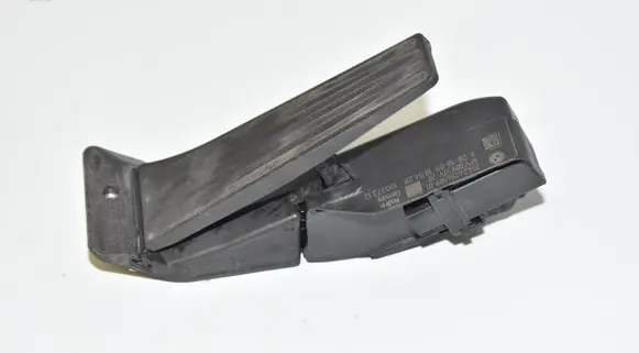 BMW X1 E84 Accelerator throttle pedal 6786589