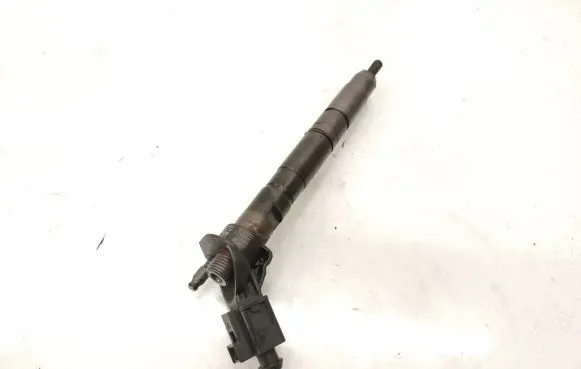 Audi A5 8T 8F Fuel injector 059130