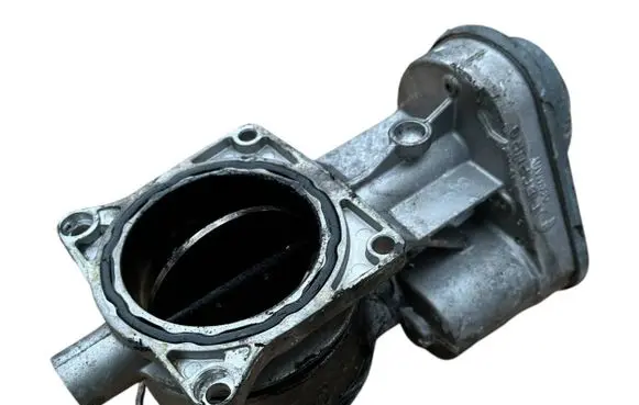 Volkswagen Phaeton Throttle valve 07Z128069A