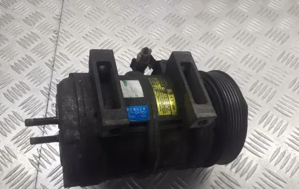 Volvo V40 Cross country Air conditioning (A/C) compressor (pump) 8708581
