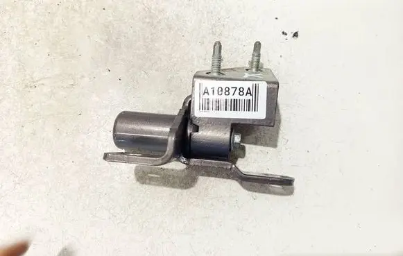 Ford Mondeo MK IV Tailgate/trunk/boot hinge