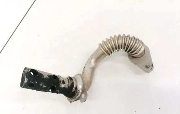 Toyota Avensis T220 EGR valve line/pipe/hose