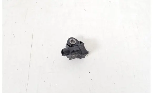 Mercedes-Benz E W213 Airbag deployment crash/impact sensor A2139051300