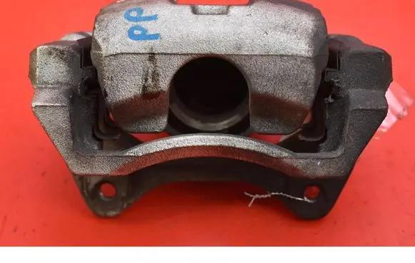 Hyundai Tucson JM Front brake caliper 58130R2100