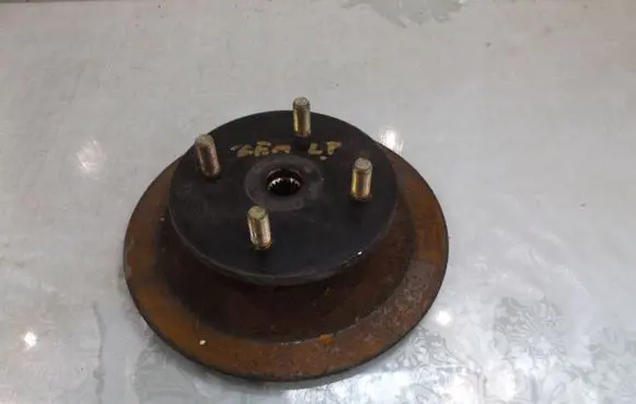 Gem e2 Front wheel bearing hub 