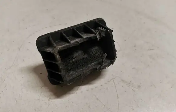 BMW X1 F48 F49 Jacking socket point 7123311