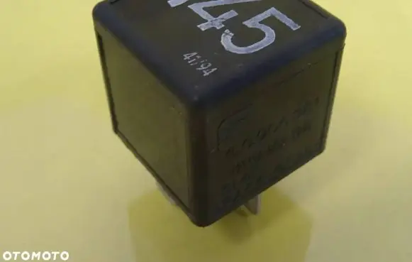Seat Toledo I (1L) Other relay 1L0906381 V23134-M52-X245 V23134M52X245